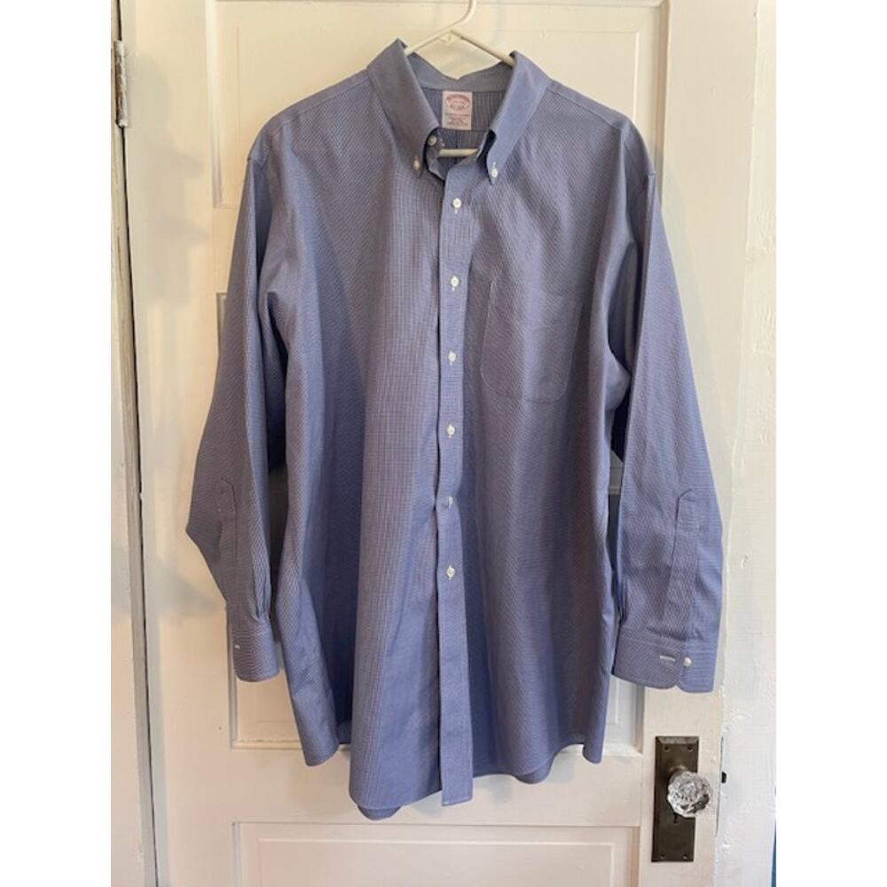 Brooks Brothers Size 17-1/2 / 33 Tranditional Fit Button‎ Down Shirt 100% Cotton